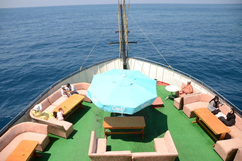 Alanya: Pirate Boat Trip with Lunch, Drinks, and Foam Party 1-Hour Boat Tour