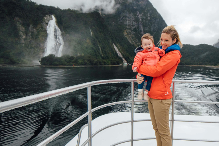 Milford Sound: Waterfalls, Wildlife, and Rainforest Cruise Midday Cruise