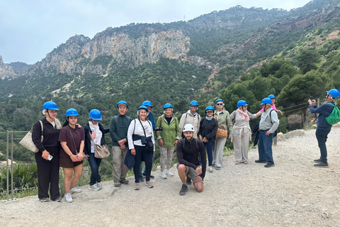 Málaga: Caminito del Rey Private Tour with Guide & Pickup