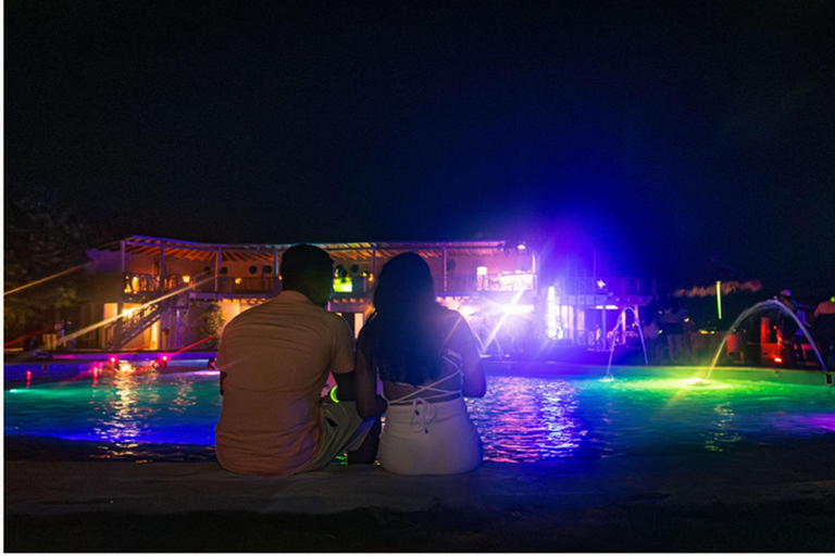 Carthagène : visite de la baie avec open bar, coucher de soleil et discothèqueCarthagène : excursion dans la baie avec open bar, coucher de soleil et soirée disco