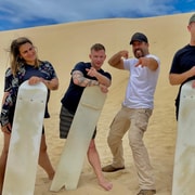 Sydney: Port Stephens Day Trip with Dolphin Cruise or Hike