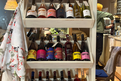 Riga: Electric Car Tour with Wine and Cheese Tasting