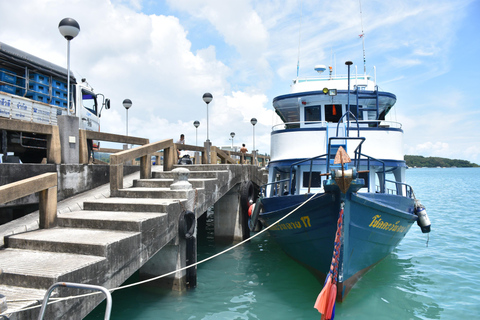 Phuket/Khao Lak: Phang Nga Bay's Grottoes & Golden Hour Glow Hotel pickup in Phuket