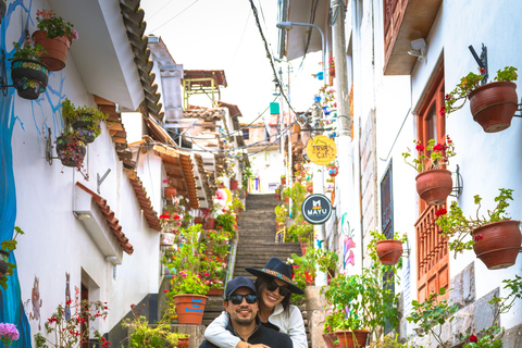 Cusco: Guided City Walking Tour with Photoshoot + dron video