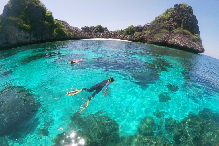 Krabi: Ultimatives 7-Inseln-Langschwanzboot-PrivatabenteuerBootsfahrer