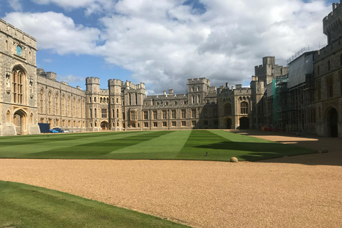 Castillo de Windsor desde/hacia el centro de Londres | Traslados privadosDel centro de Londres al castillo de Windsor.