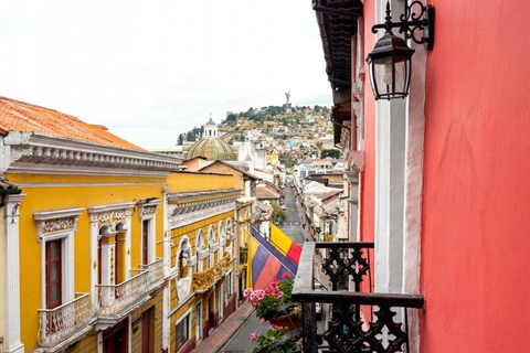 Quito: Immersive Historic Center, Sightseeing Tour, and Cocoa Food Tasting Quito: Immersive Historic Center, Sightseeing Tour, and Cocoa Tasting