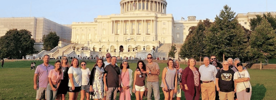 Visite en bus des monuments avec 10 arrêts, entrée facultative au Capitole