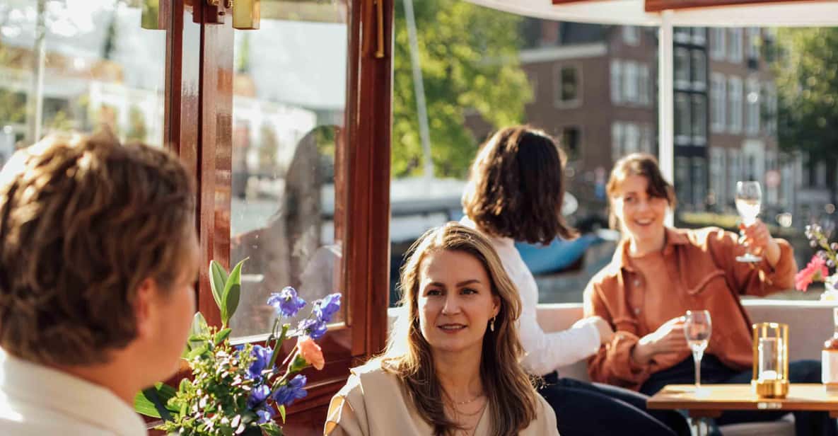 Afbeelding 19 van Amsterdam: luxe grachtenrondvaart met onbeperkte cocktails en snacks