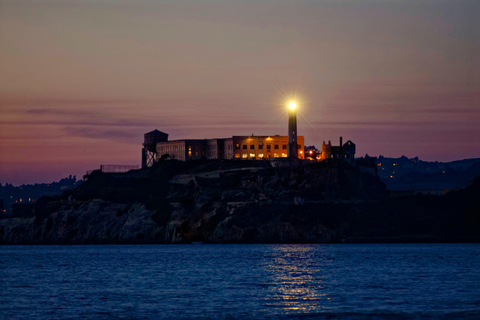 São Francisco: Tour noturno por Alcatraz com cruzeiro guiado pela baía de SF