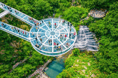 2-Day Guangzhou & Qingyuan Gulong Gorge Private Tour