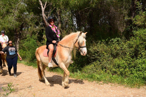 Side: Horse Safari and Family Activity Park Entry 2-Hour Extended Horse Safari Experience