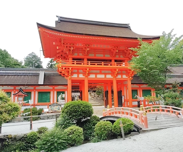 Kyoto: Kamigamo and Shimogamo Shrines Guided Tour 3h