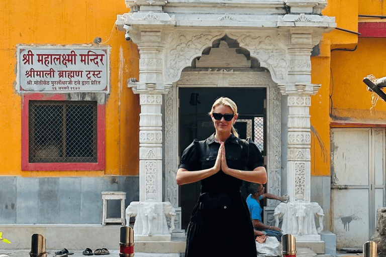 Mumbai : visite touristique privée d&#039;une jounée avec le bidonville de DharaviVisite de la ville et des bidonvilles sans prise en charge et retour à l&#039;hôtel