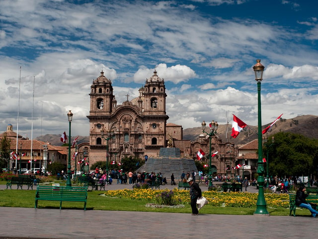 Visit Sacsayhuaman: Where History Comes Alive