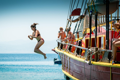 Croisière de plongée en apnée le long de la côte depuis le port d&#039;Hersonissos