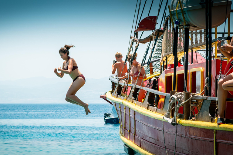 Croisière de plongée en apnée le long de la côte depuis le port d&#039;Hersonissos