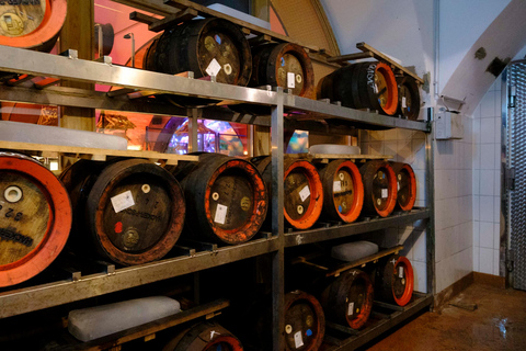 ميونيخ: جولة بيرة وحانة مع تذوقجولة تذوق البيرة والطعام البافاري في ميونيخ