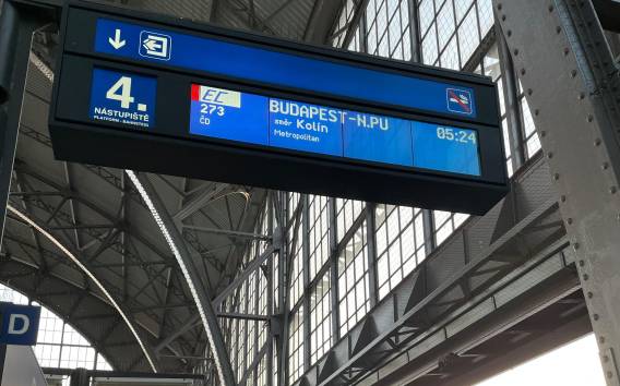 Zugfahrt Prag - Budapest mit Abholung und Rücktransport vom Hotel