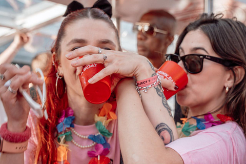 Porto: Crazy PubCrawl, 9 Drinks, Free Shots, Wild Games +VIP