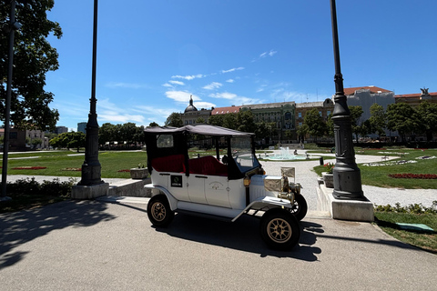 Zagreb: Lower Town Tour by Electric Vintage Car