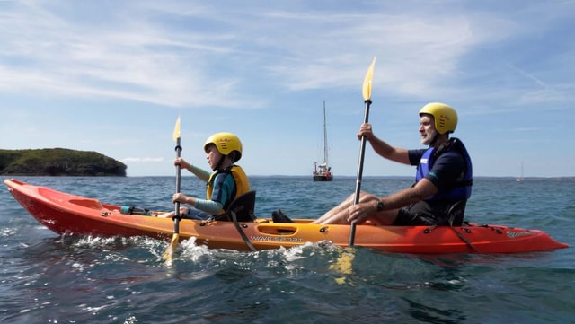 Cornwall: Guided Sea Kayak Tour with Photos
