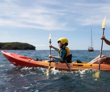 Cornwall: Guided Sea Kayak Tour with Photos