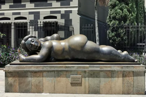Medellín: City tour pelo centro da cidade além da história e do novo vale