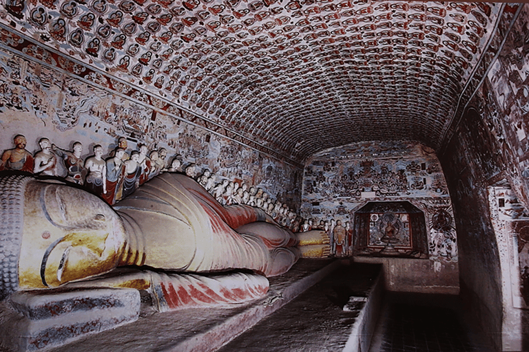 Dunhuang: Mingsha Mountain, Crescent Lake & Museum Tour