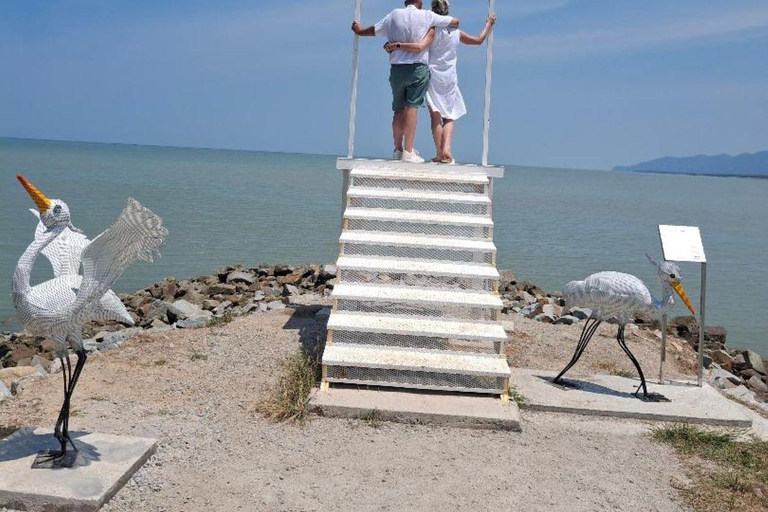 Penang: Guided City and Countryside Tour with Fruit Tasting