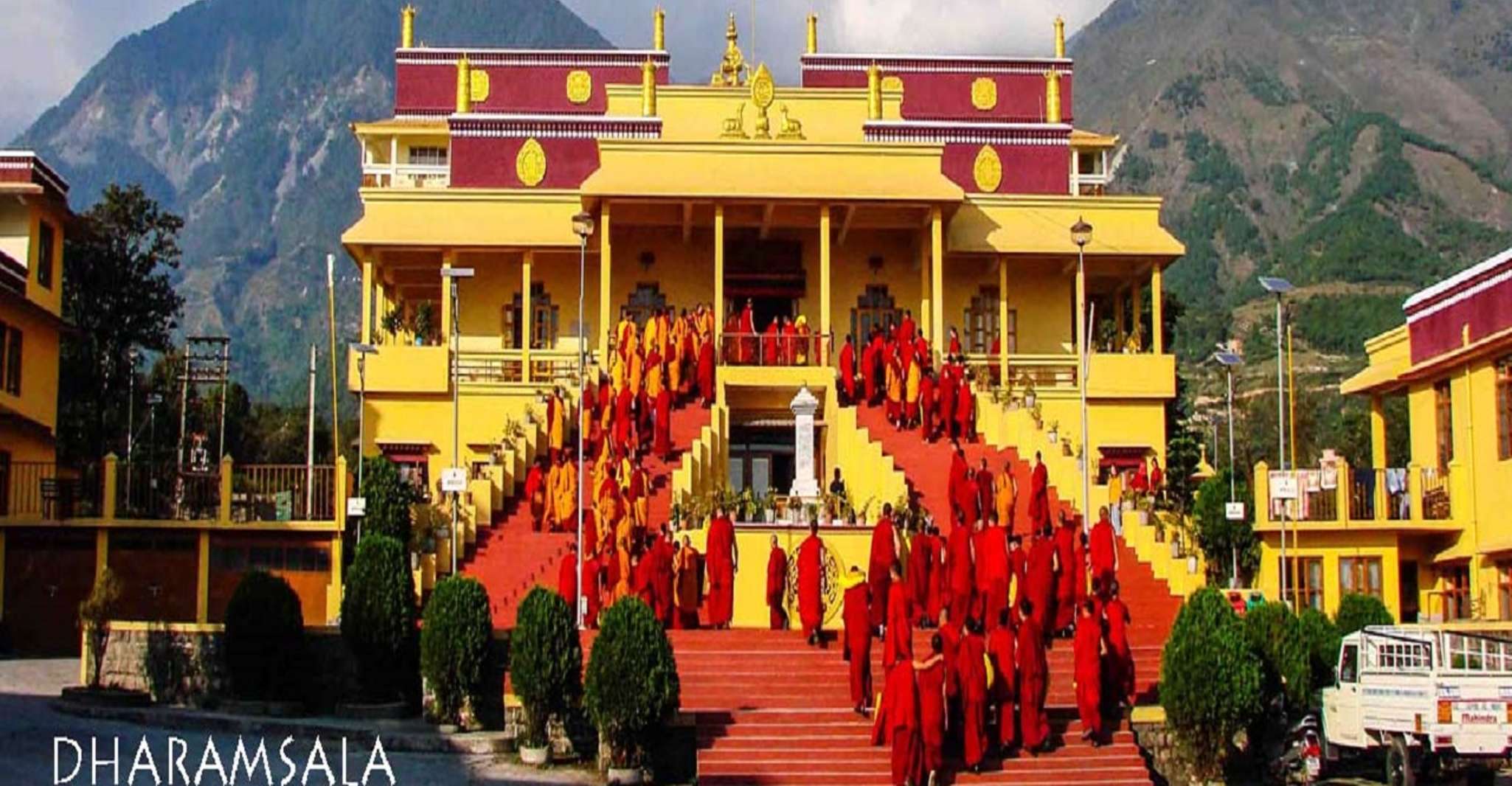 Delhi, 5 Nacht/6 Tage Delhi Agra Amritsar Dharamshala Tour - Housity