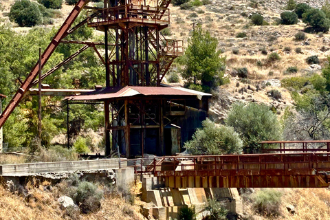 Cyprus: Nature & Lost Places – Mines, Lakes & Colours