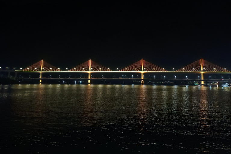 Panaji : Dîner-croisière avec boissons et spectacles