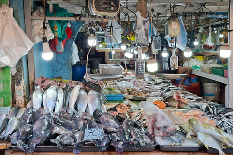 Manila: Market Tour and Filipino Cooking Class