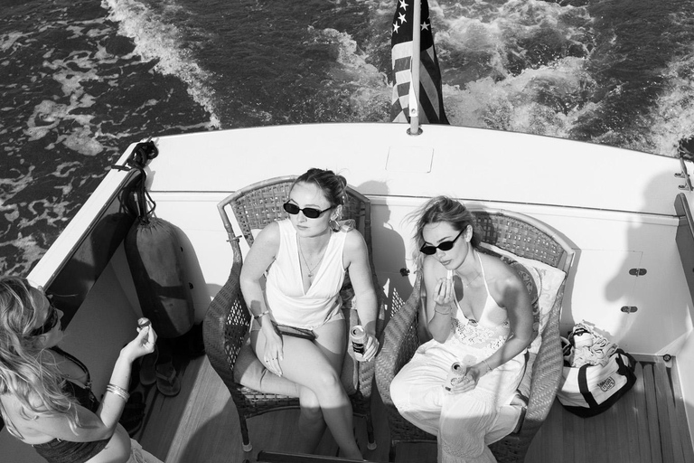 San Diego Sunset Cruise on a Classic Wooden Yacht
