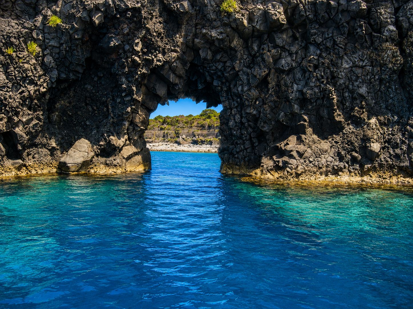 Alicudi e filicudi Tour ab Lipari