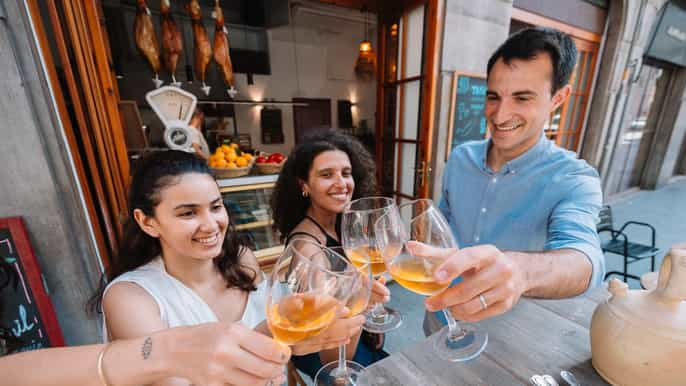 Valencia: Tapas and Drinks Evening Tour