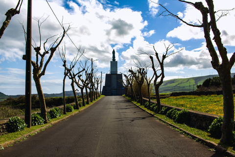 Full-day tour: The best of Terceira Island