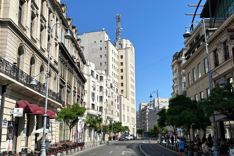 Bucharest Shared Walking Tour with Local Guide Bucarest imprescindible: tour a pie con guía local