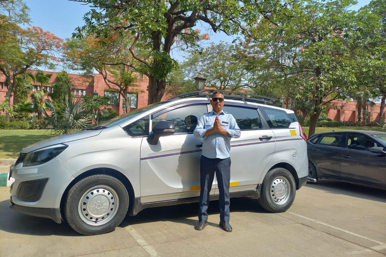 From Delhi: Taj Mahal Day Trip with Traditional Indian Lunch Delhi: Taj Mahal with Traditional Indian Lunch, Car, Tickets