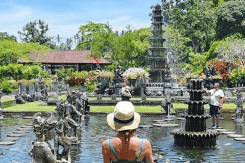 Bali : Full Day Lempuyang TourBali :Full Day Lempuyang Tour(Entrance Fee With Tour Driver)