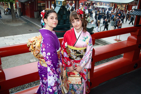 Traditionele Kimono-verhuurervaring in TokioTokio: Kimonoverhuur voor 1 dag