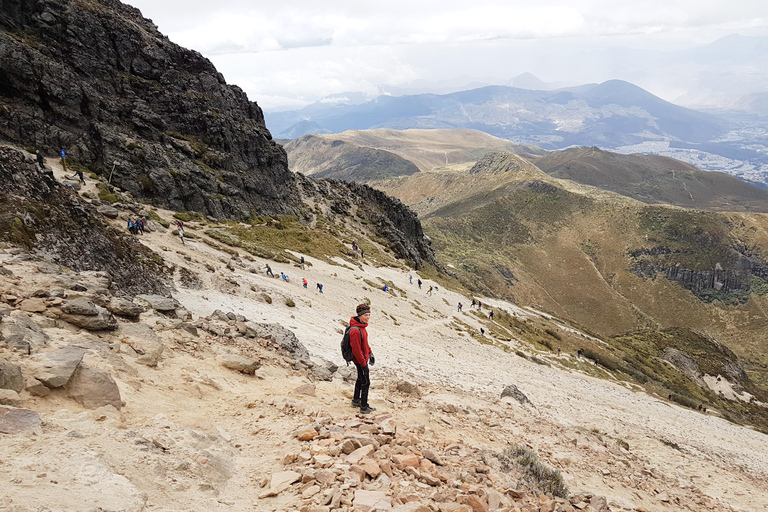 Rucu Pichincha Summit Hike from Quito with Private Guide
