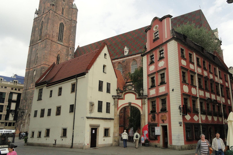 Wroclaw: Old Town, Ostrów Tumski, and Dwarves Guided Tour