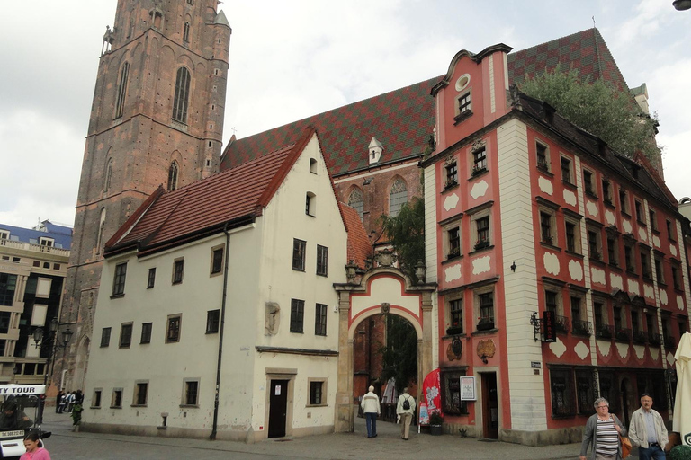 Wroclaw: Old Town, Ostrów Tumski, and Dwarves Guided Tour
