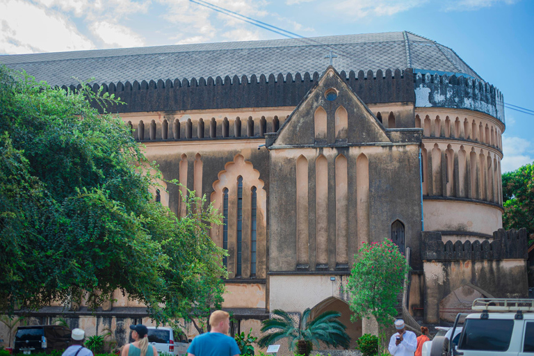 Zanzibar : Stone Town, visite des épices et de l'île prison avec déjeunerVisite privée