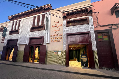 Marrakech: El Badi Palace Entry Ticket & Souvenir Postcard