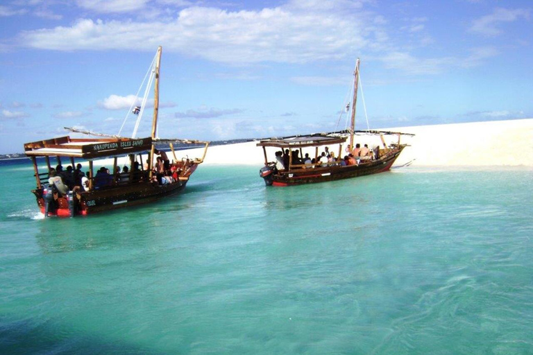 Zanzibar: Nungwi Sunset Cruise with Refreshments