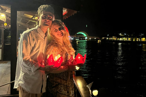 Hoi An: Romantic Sunset Cruise with Dinner Sunset Dinner Cruise in Hoi An