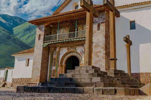 2D Cusco-Puno Tour Lake Titicaca Los Uros and Taquile